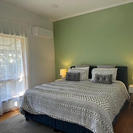 Jack'S House 2 B&B In Mill Street แคลร์ ภายนอก รูปภาพ